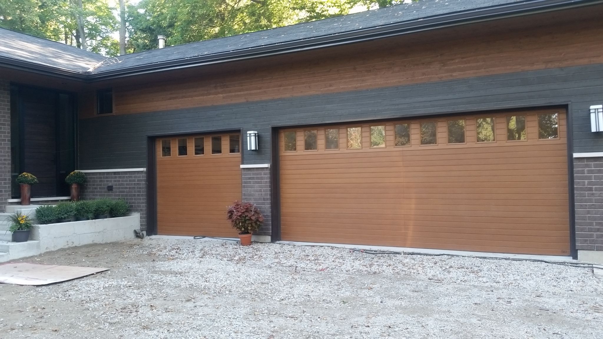 What’s the Best Material for a Garage Door